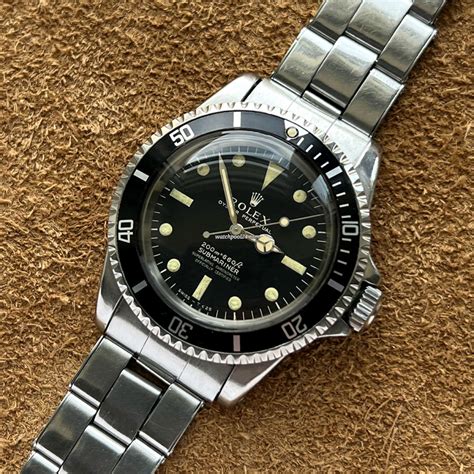 Vintage Rolex 5512 Submariner Watch Ultimate Guide 